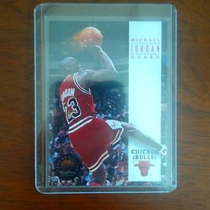 93-94 Skybox Michael Jordan Card